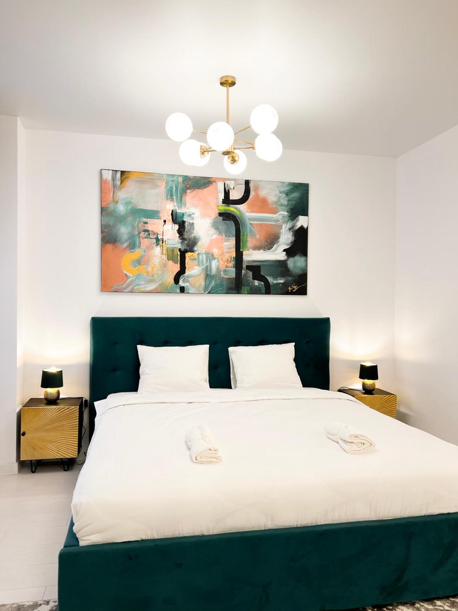 Happy Studio By Rh Living บูคาเรสต์ ภายนอก รูปภาพ